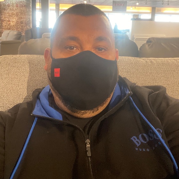 Meet your Posher, Marco - Picture 1 of 1